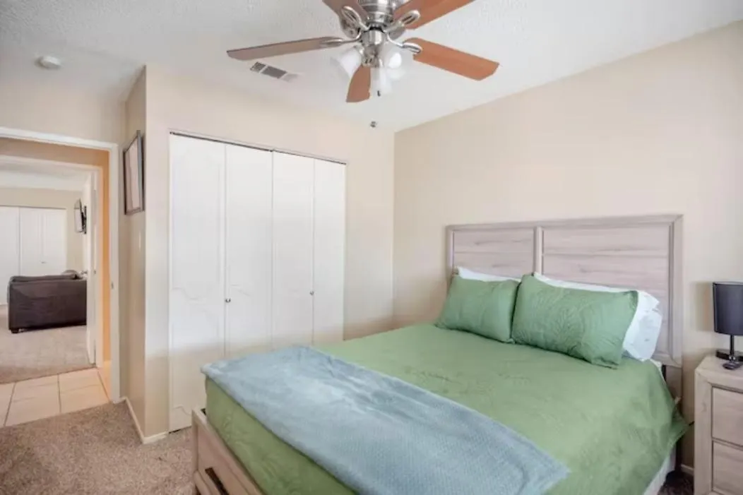 Pool 4 Bedroom 2 Bath Close To Strip Las Vegas United States